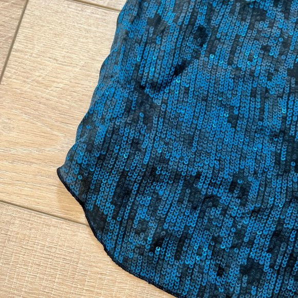 UNDER WILFRED 100% silk sequin patterned camisole top size medium - Picture 2 of 8